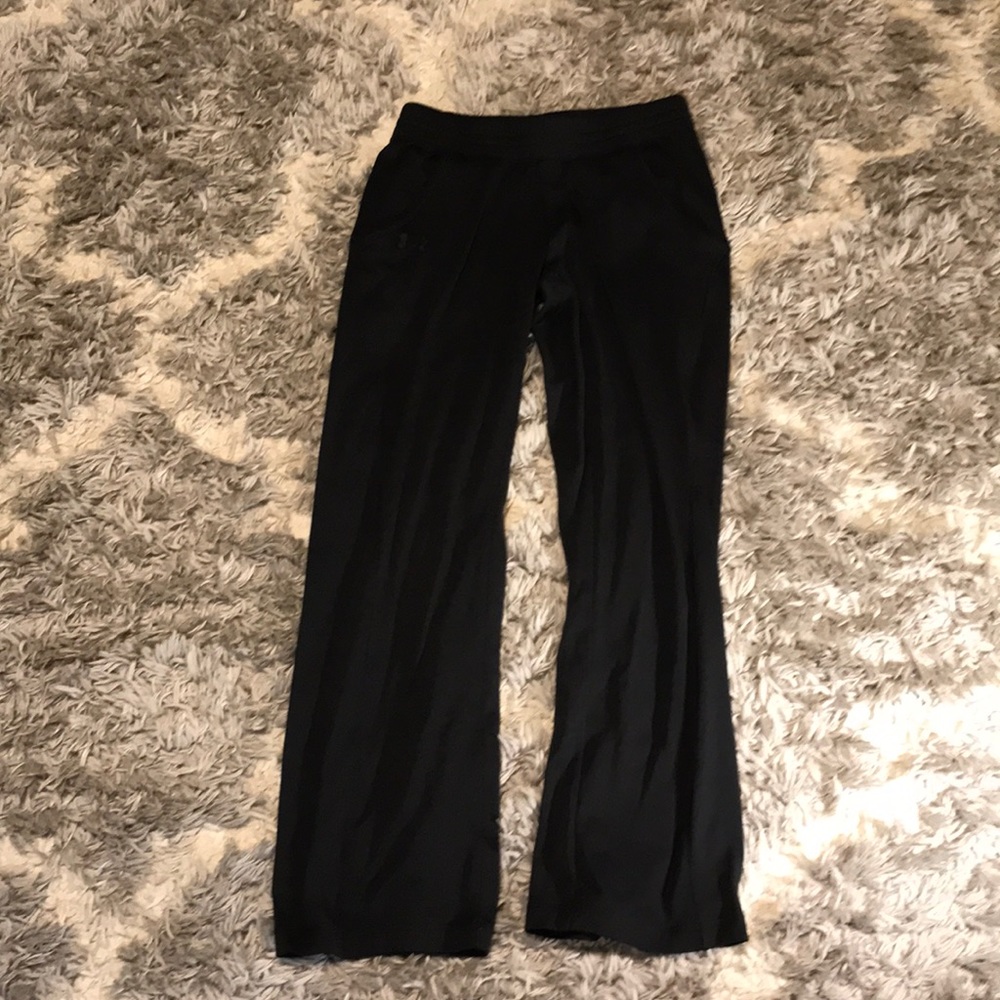 Light Weight Under armour sweatpants size small